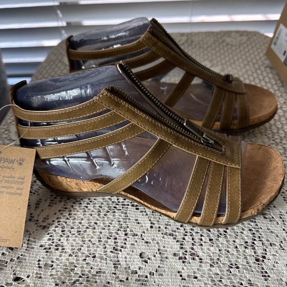 BearPaw Shoes - NIB BEARPAW LAYLA II WIDE Brown  Sandal 2669WX Size 8 Gladiator